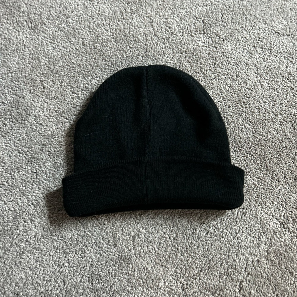 small beanie - Picture 2 of 2